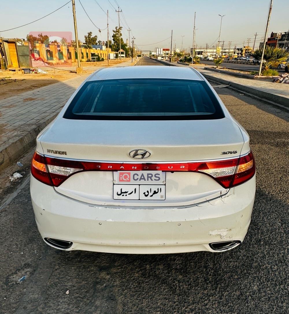 هیوندای ازێرا